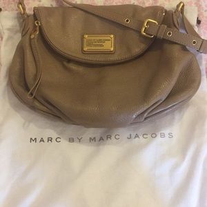 Like NEW Marc jacobs Natasha crossbody